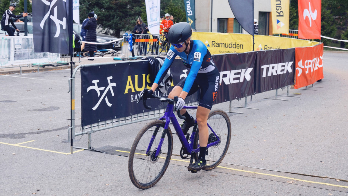 BikeFanatics CX karikasarja Elva etapi võitsid Mõttus ja Kaļveršs