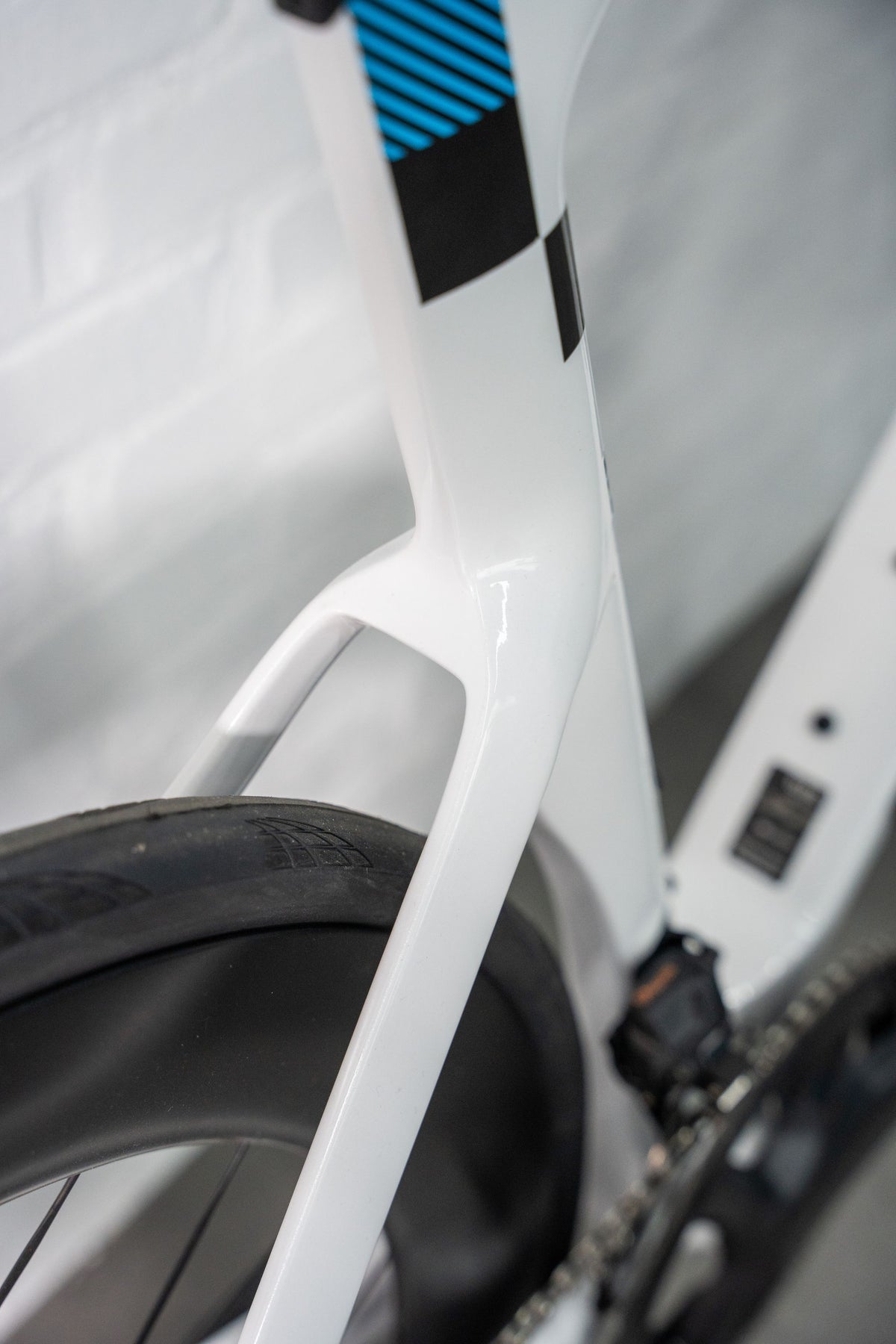 Ratas Ridley Noah Fast 3.0 Ultegra DI2 2x12 (XS), pearl valge/must