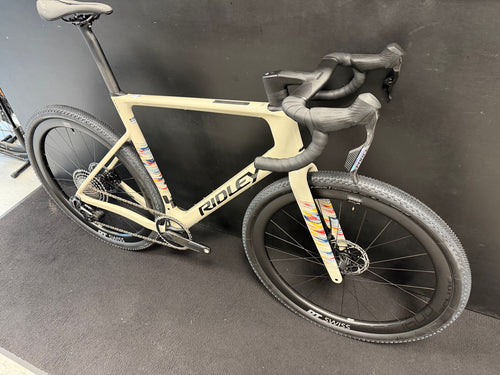 Jalgratas Ridley ASTR RS Force XPLR 1x13 (L), valge/must